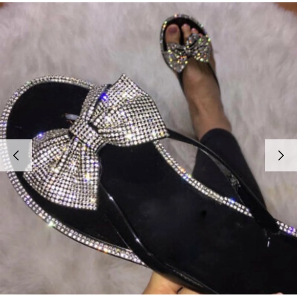 Rhinestone bow, jelly, flip-flops. Black. Never worn. Size 6. - Picture 6 of 7
